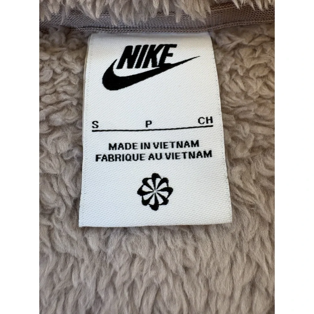 Nike Sportswear Essential Women's Size S High-Pile Fleece Jacket Taupe Oversized